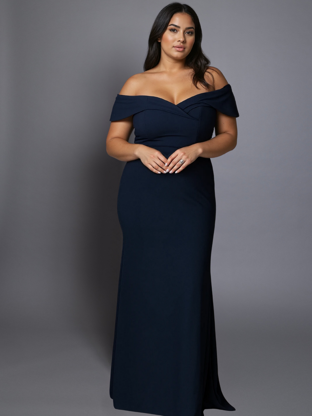 Amanda_in_Navy by Pia Gladys Perey