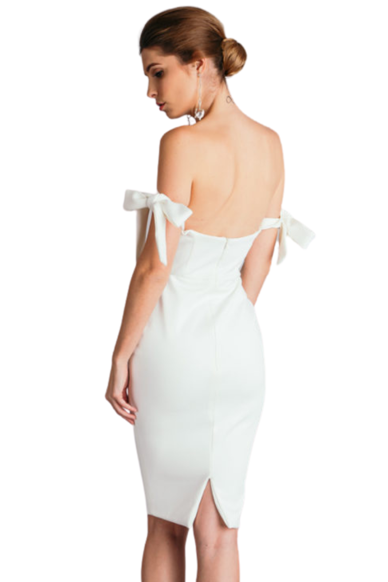 catherine_in_ivory_back by Pia Gladys Perey