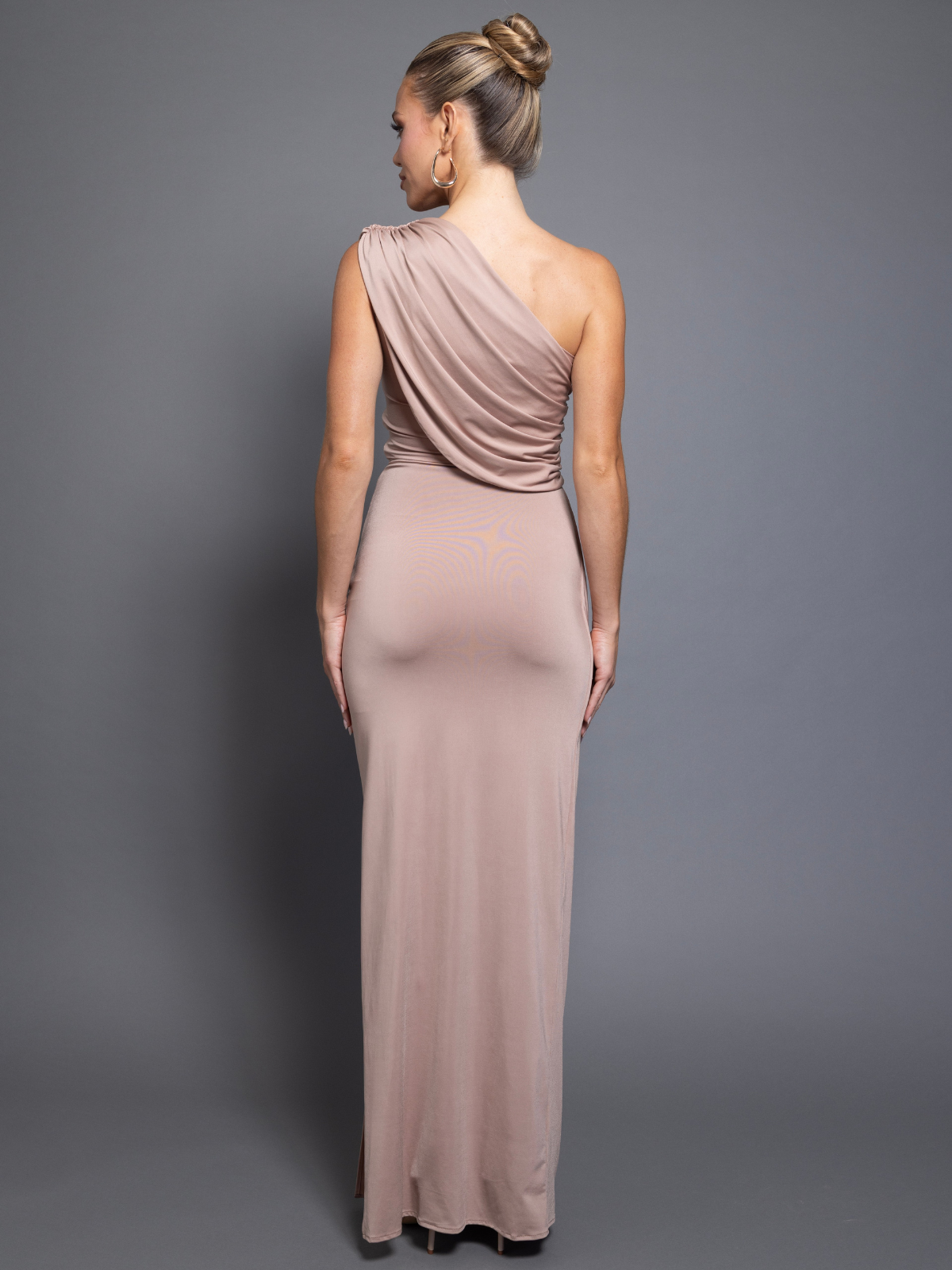 Pfeiffer_Rosy_Latte_Back_a0cbf129-e39b-4cc6-b375-2aab3cc43b64 by Pia Gladys Perey