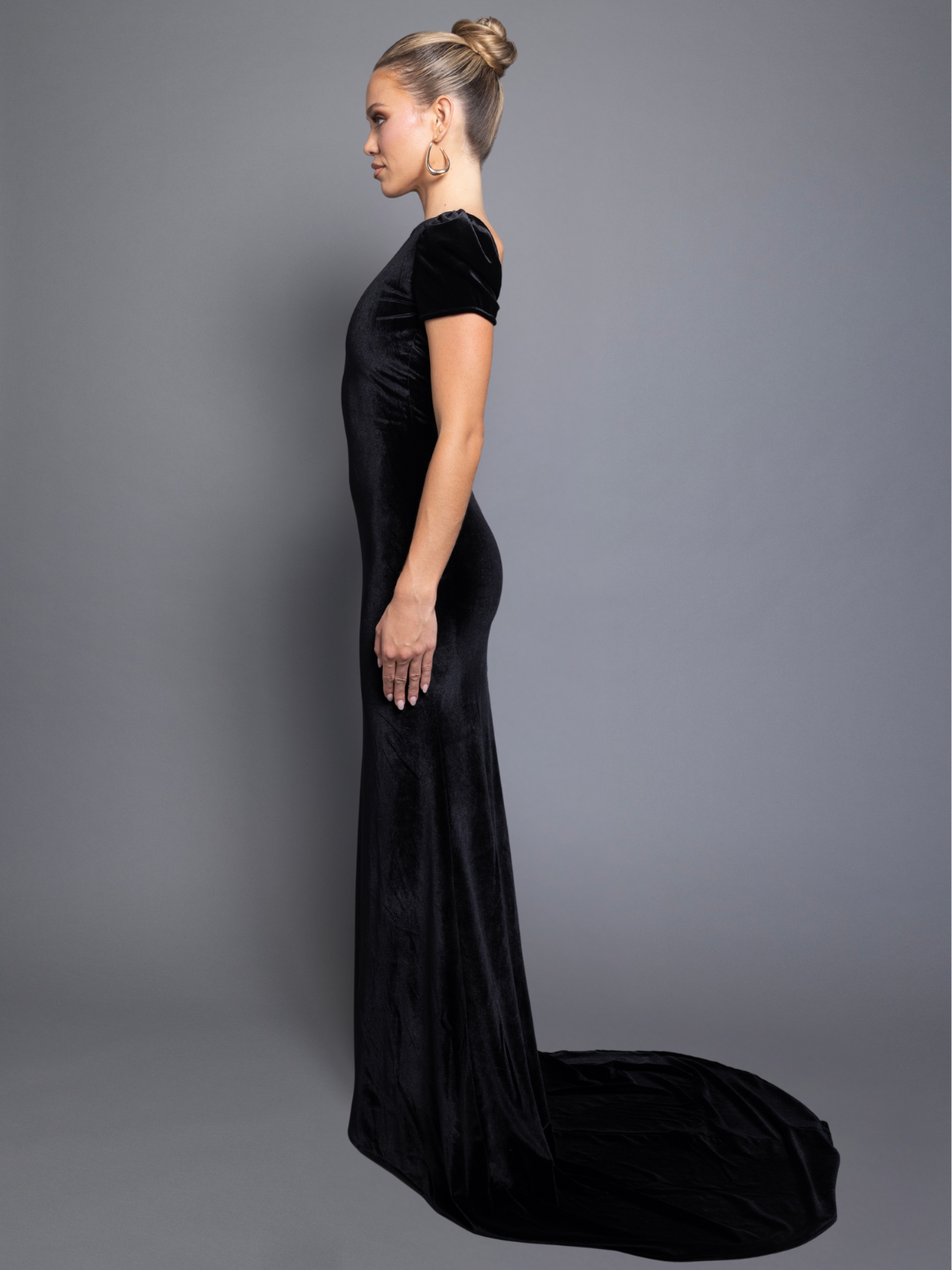 Satine_Black_Side_e3cf95fd-df3f-4f34-b80e-bef66ea5dc68 by Pia Gladys Perey