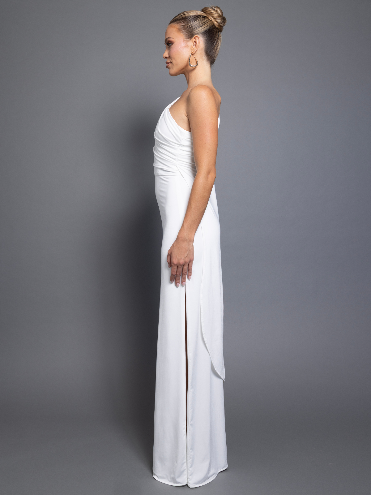 Rania_Ivory_Side_5c795588-1a9a-41f2-82ab-aa887f957def by Pia Gladys Perey