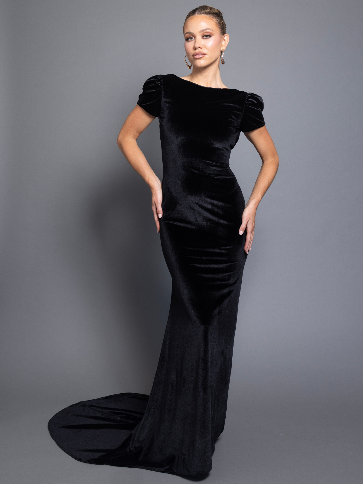 Satine_Black_01b452bc-a0cd-42a2-a752-c9905181a299 by Pia Gladys Perey