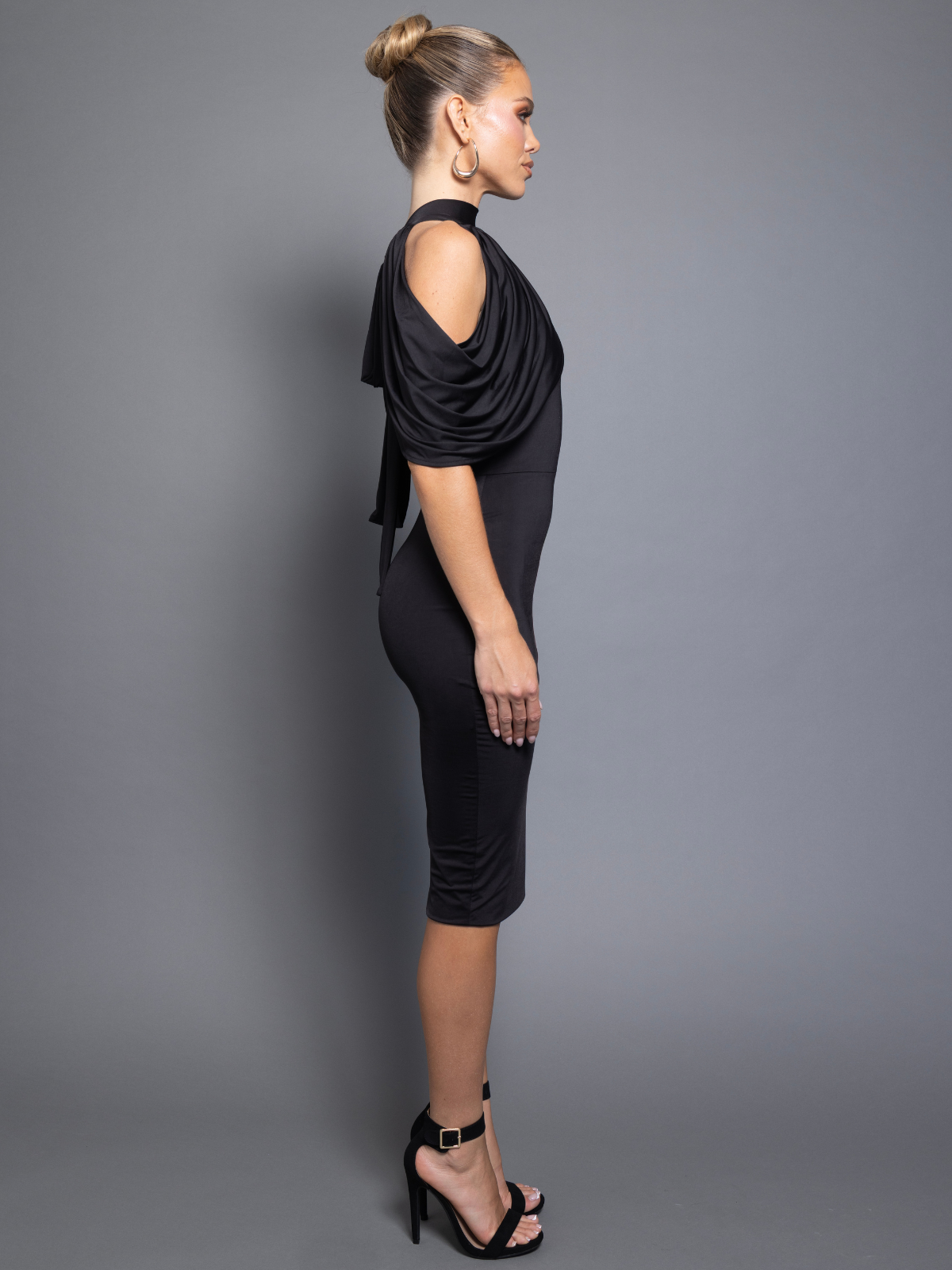 selma-black-cocktail-dress-side-right by Pia Gladys Perey